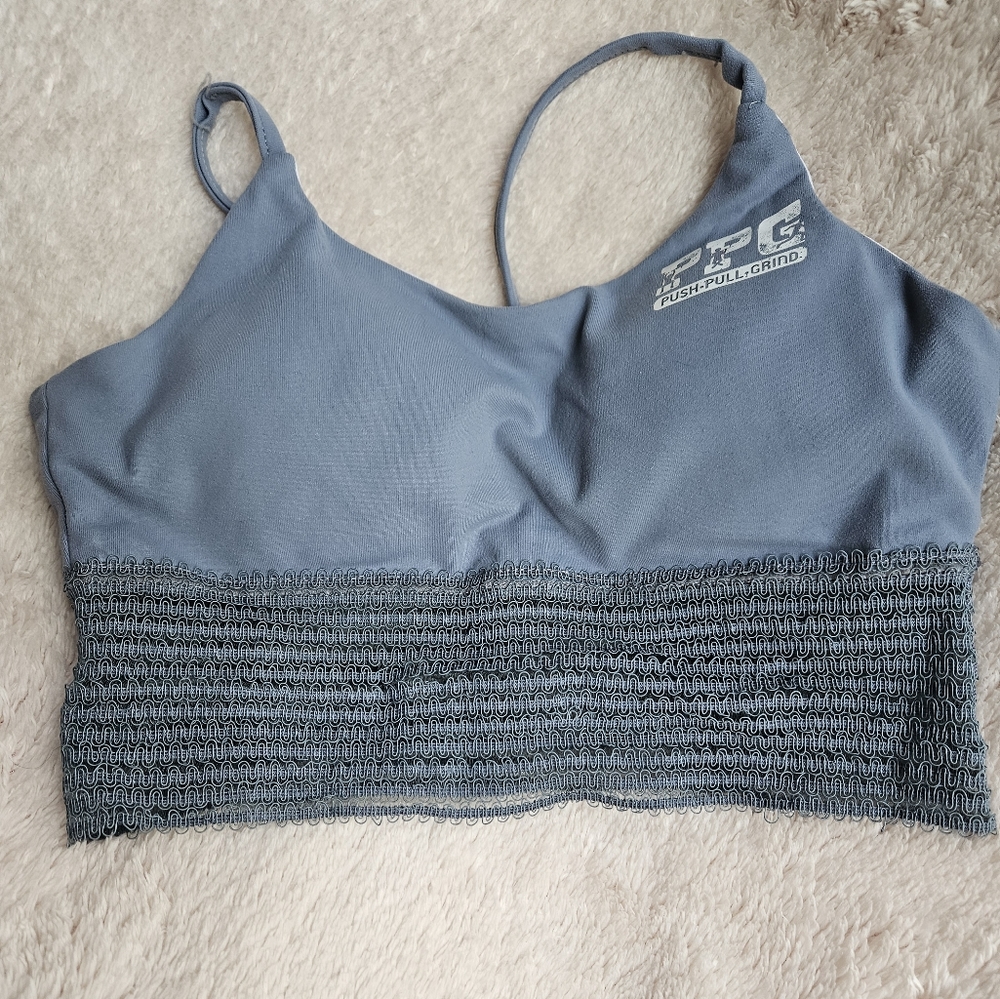 Push Pull Grind Sportsbra